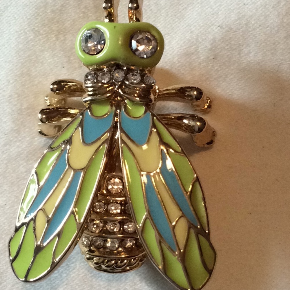 Gold and pastel bee brooch - Picture 2 of 3